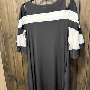 Nina Leonard Color Block Dress
